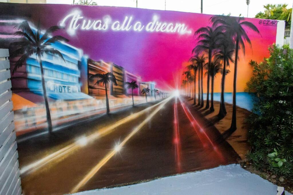 Unique Miami Art Escape W/ Hottub, Arcade & Murals Екстериор снимка